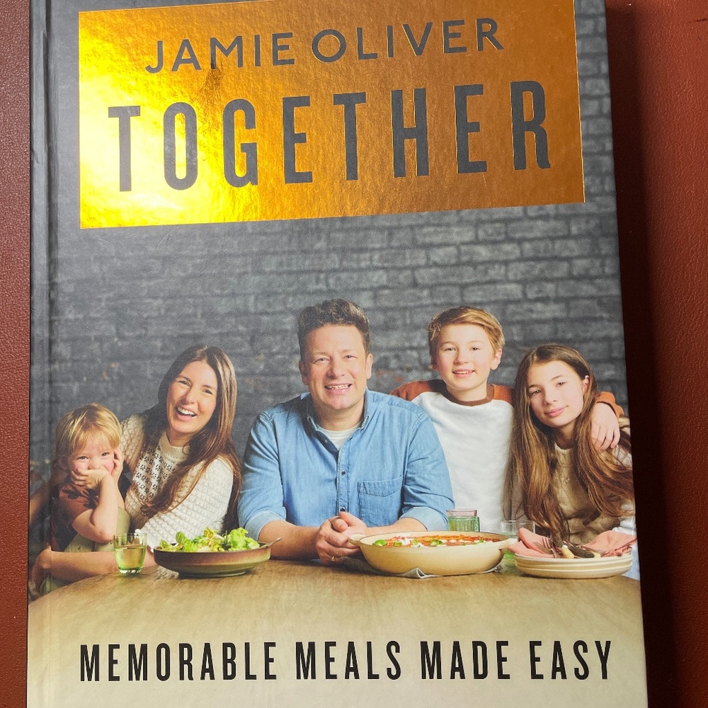 Jamie Oliver "Together" Cookbook. Memorable Meals Made Easy, hard cover, EUC